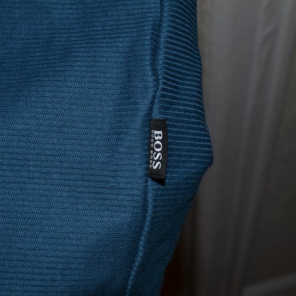Hugo Boss Men's Short Sleeve Shirt - Picture 3 of 5